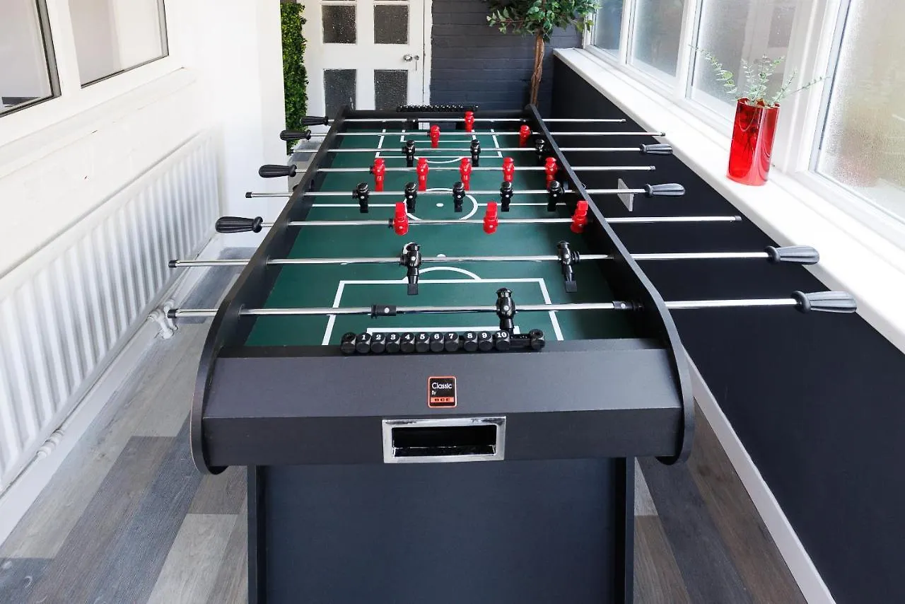 Sleek 4 Bed In Newcastle- Sleeps 9 - Parking Villa 0*, Newcastle Upon Tyne Egyesült Királyság