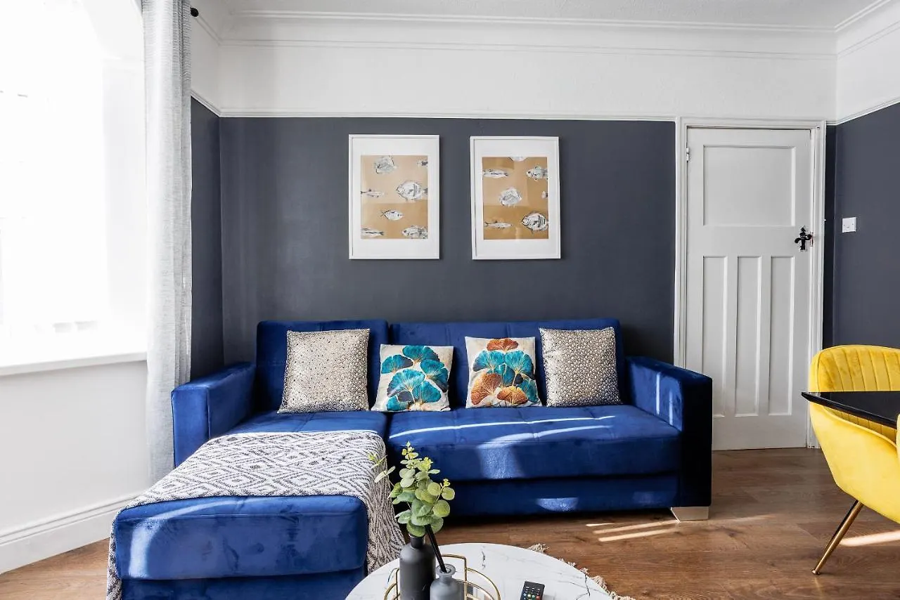 Prázdninový dům Vila Sleek 4 Bed In Newcastle- Sleeps 9 - Parking